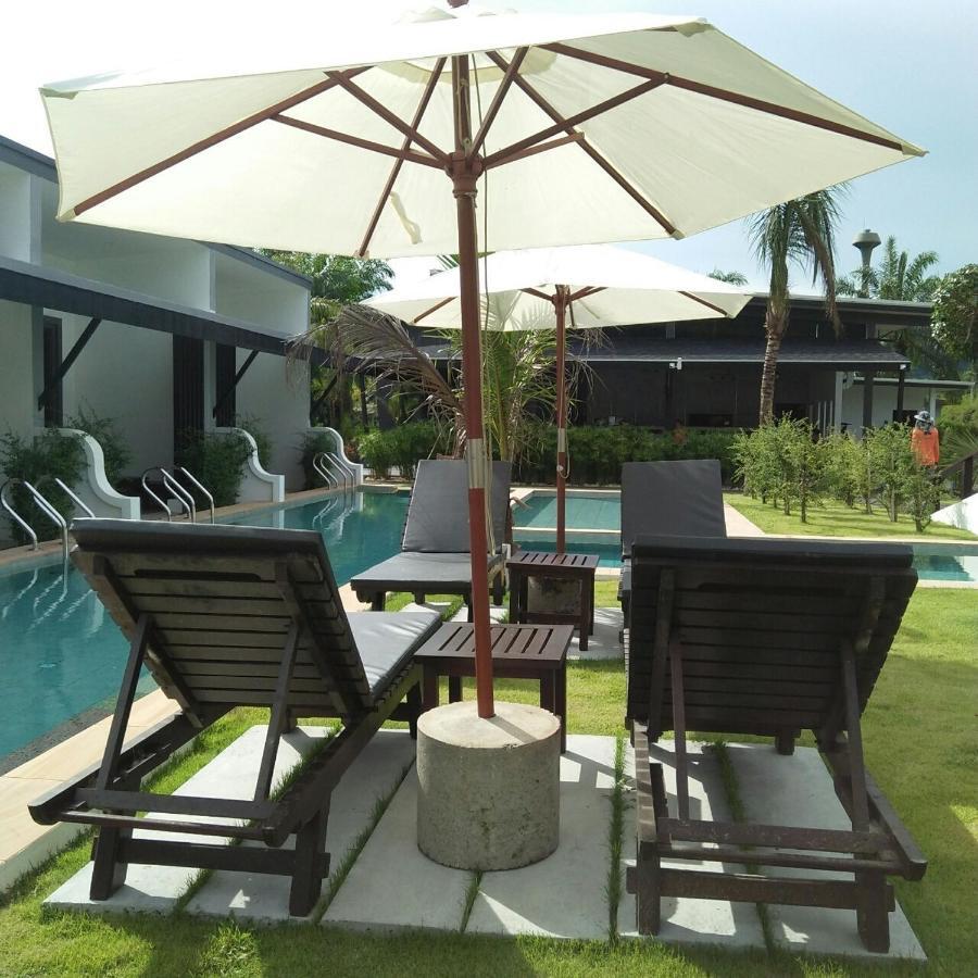 Khaolak Mountain View Hotel Khaulak Kültér fotó